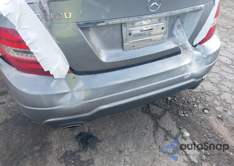 2012 Mercedes-Benz C 300 Luxury 4Matic/Sport 4Matic from USA, damaged, VIN WDDGF8BB5CA639215